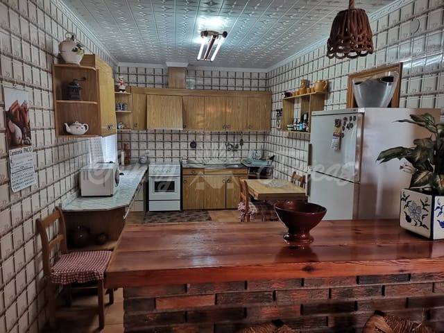 7 soverom Finca/Herregård til salgs i Caudete med svømmebasseng garasje - € 189 000 (Ref: 6453025)