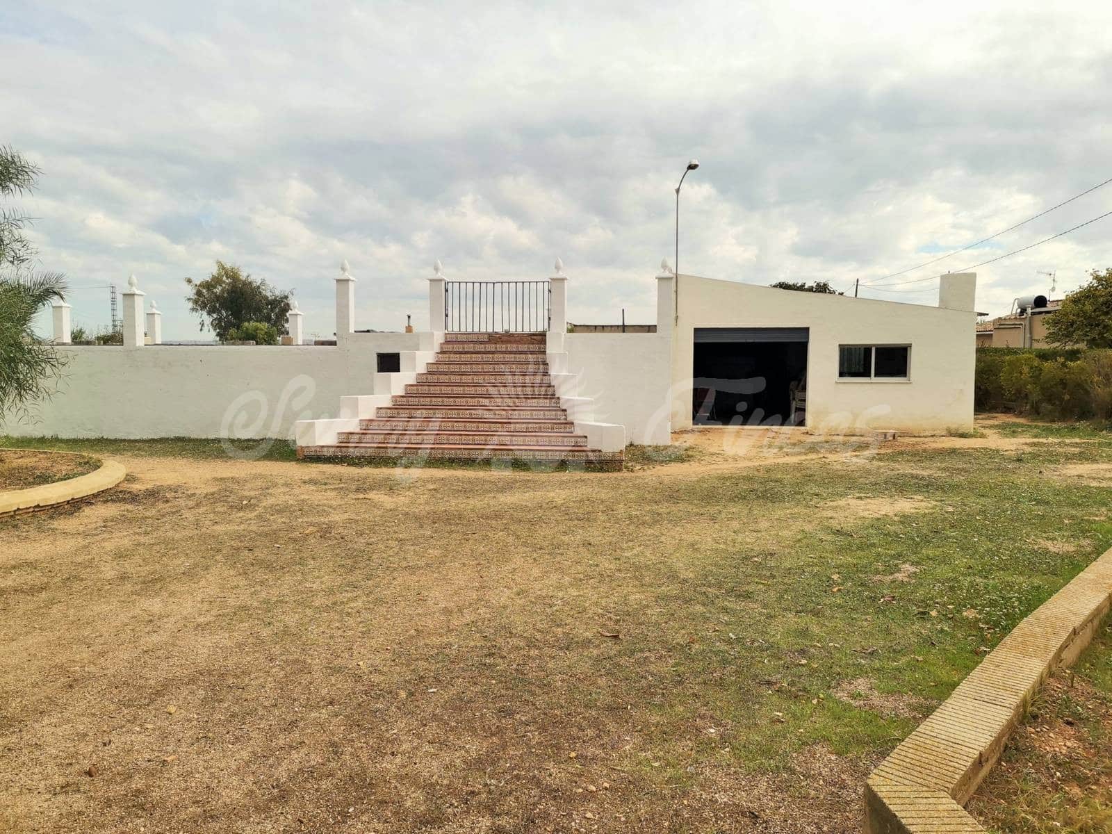 7 soveværelse Finca/Landehus til salg i Caudete med swimmingpool garage - € 189.000 (Ref: 6453025)