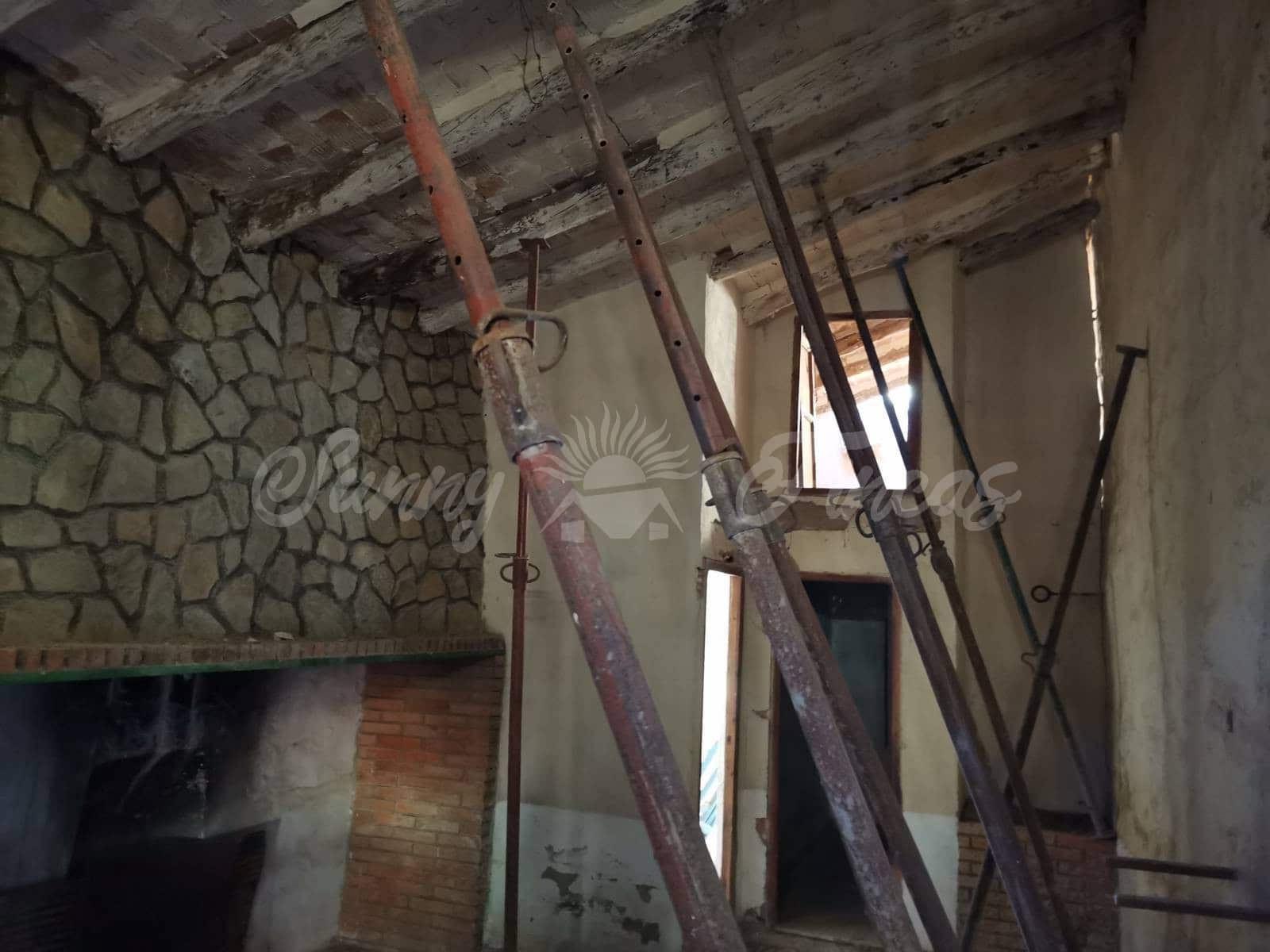 Ruin til salg i Villena - € 15.000 (Ref: 6453026)