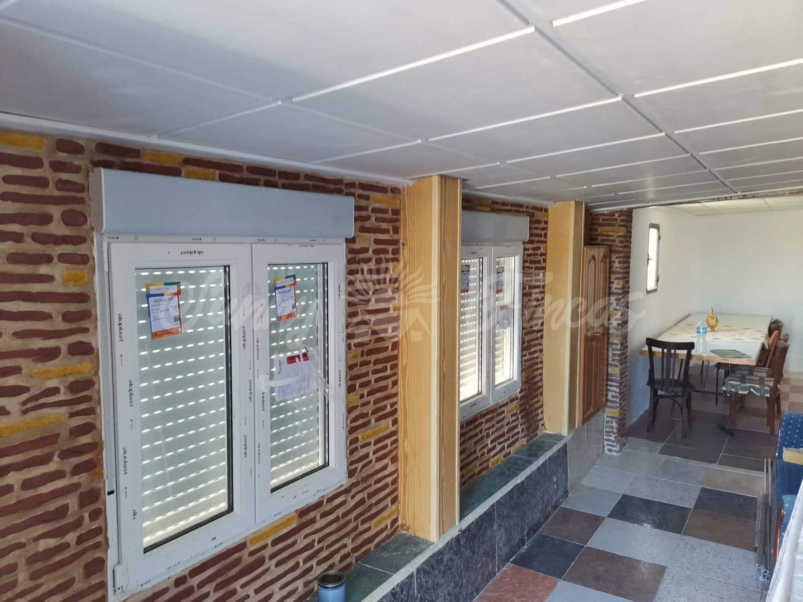 2 soverom Finca/Herregård til salgs i Yecla med svømmebasseng garasje - € 155 000 (Ref: 6453028)