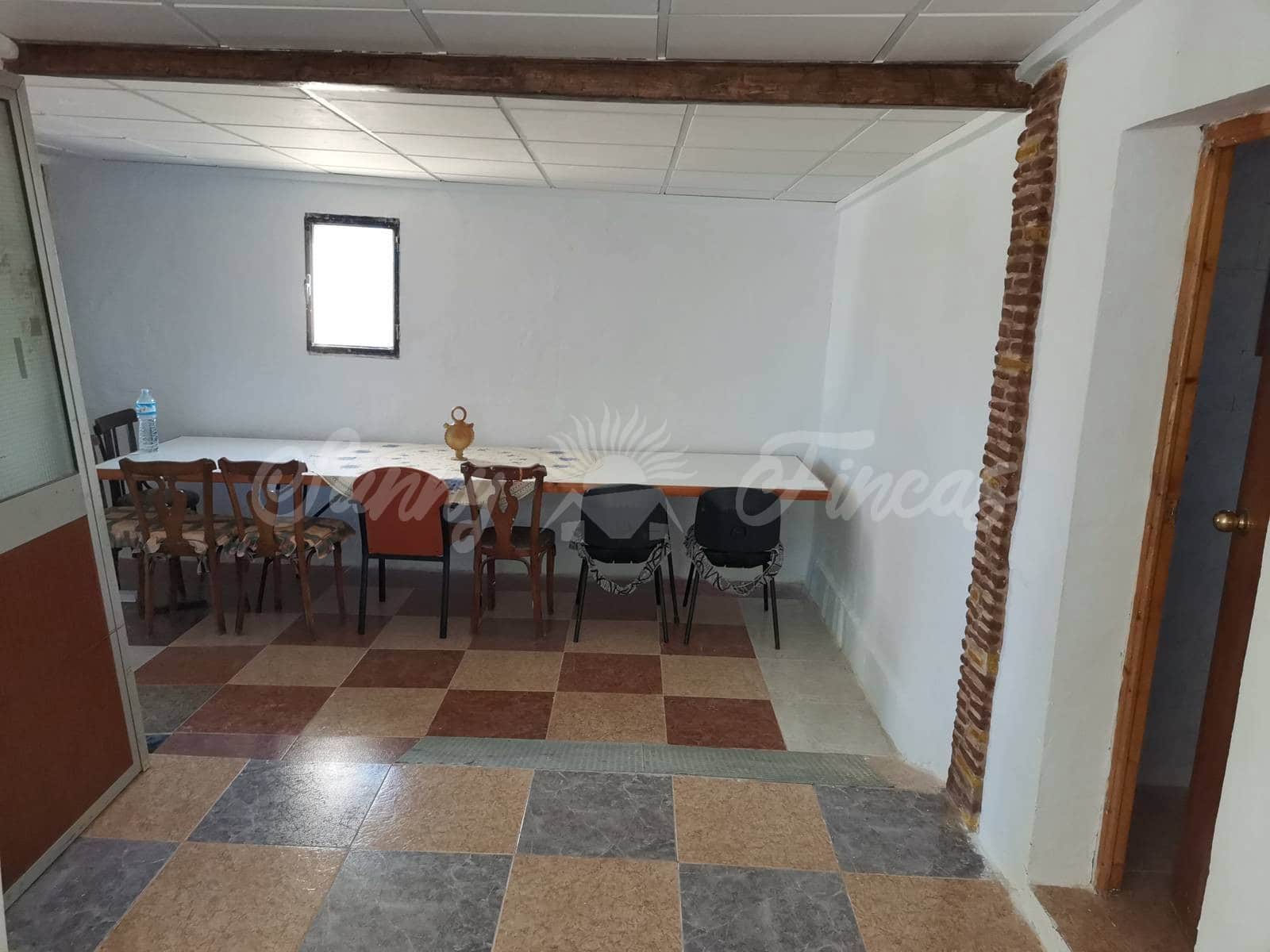 2 soverom Finca/Herregård til salgs i Yecla med svømmebasseng garasje - € 155 000 (Ref: 6453028)