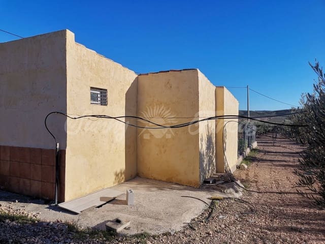 2 chambre Finca/Maison de Campagne à vendre à Yecla avec piscine garage - 155 000 € (Ref: 6453028)