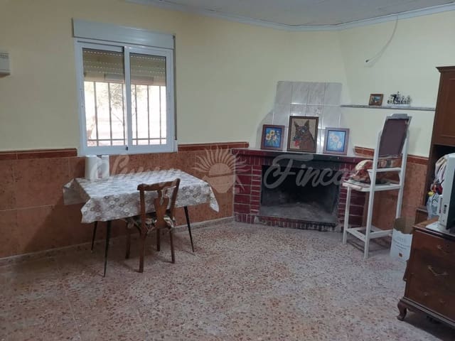 2 chambre Finca/Maison de Campagne à vendre à Yecla avec piscine garage - 155 000 € (Ref: 6453028)