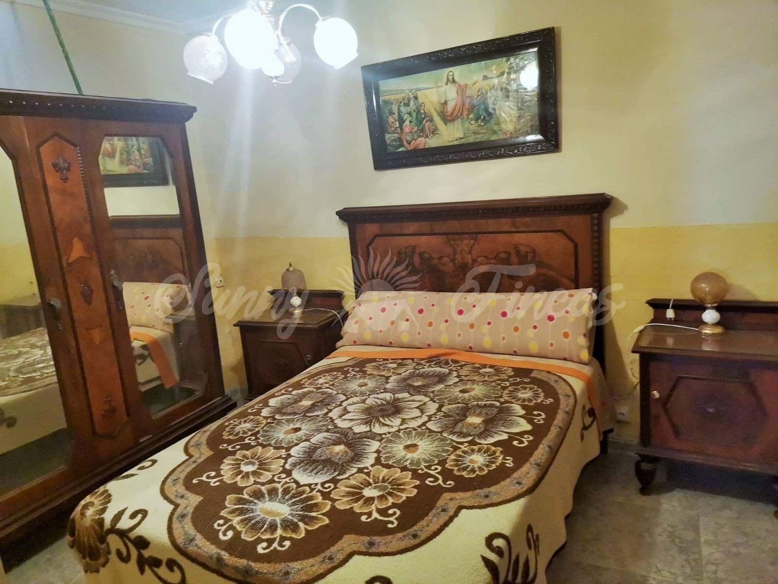 4 soveværelse Byhus til salg i Yecla med garage - € 112.500 (Ref: 6472110)