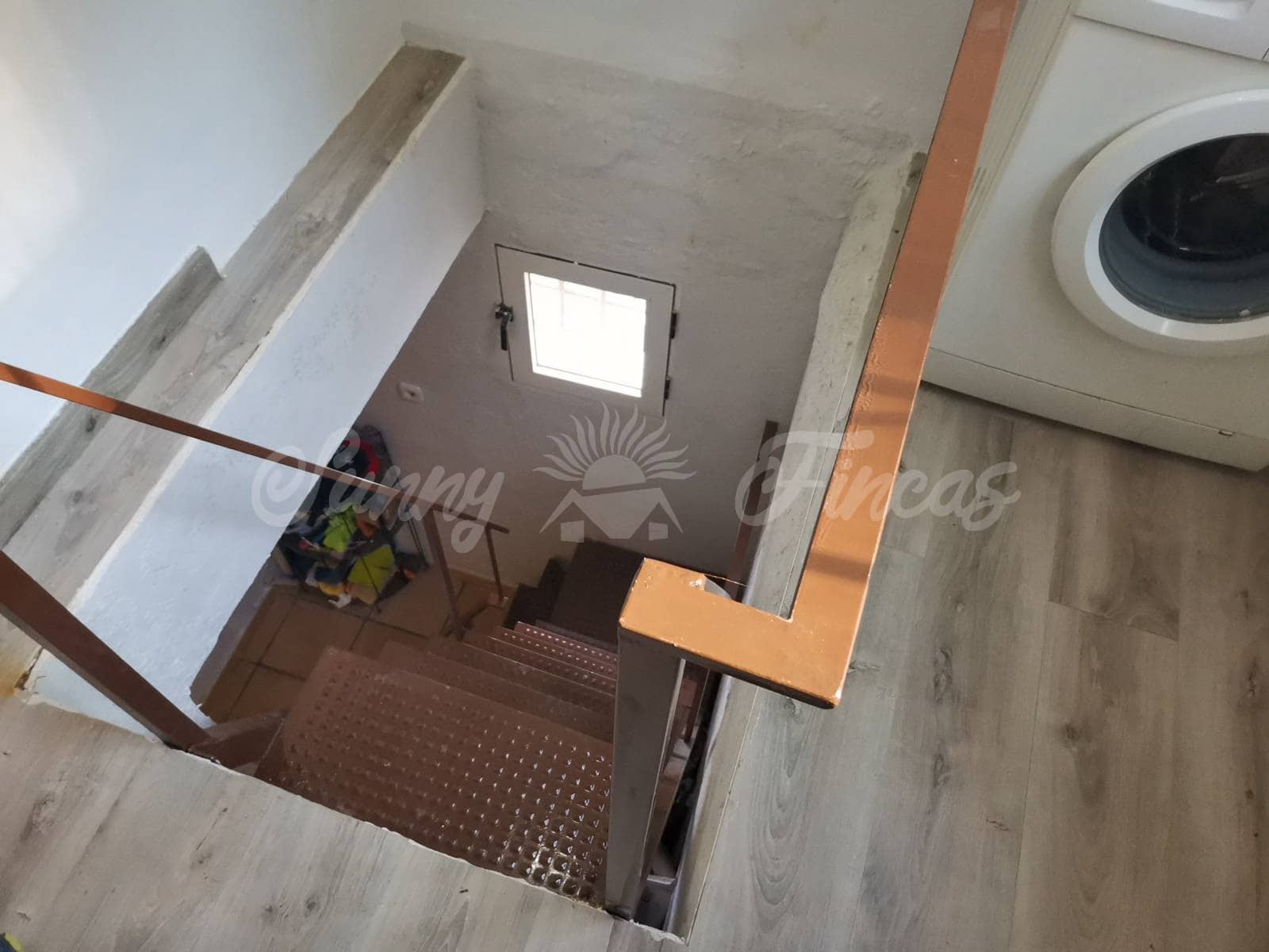 2 bedroom Finca/Country House for sale in Biar - € 99,000 (Ref: 6472111)