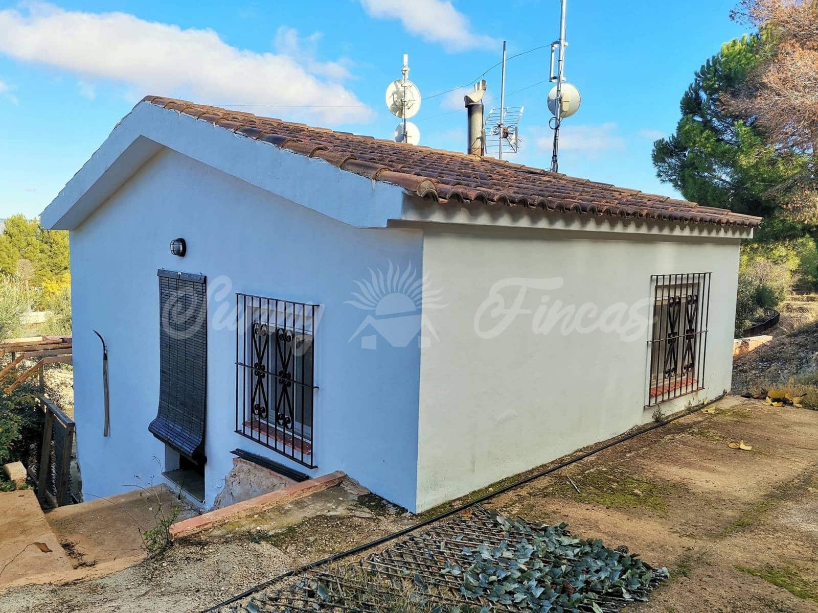 2 bedroom Finca/Country House for sale in Biar - € 99,000 (Ref: 6472111)