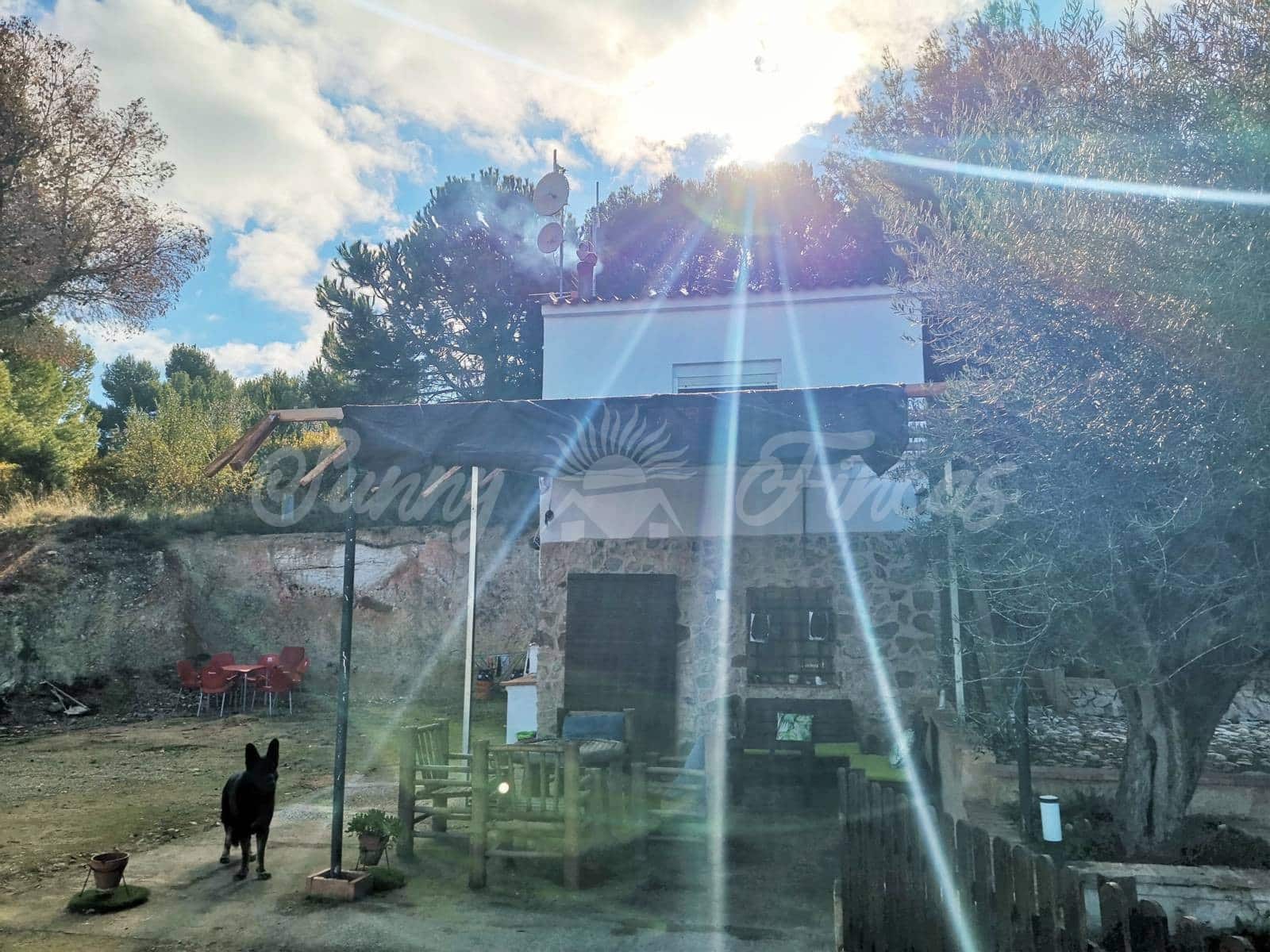 2 bedroom Finca/Country House for sale in Biar - € 99,000 (Ref: 6472111)