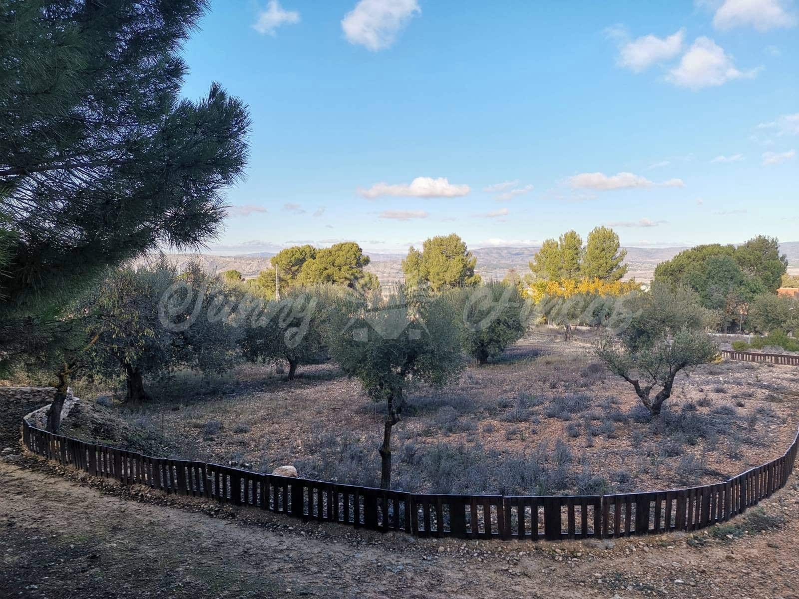 2 bedroom Finca/Country House for sale in Biar - € 99,000 (Ref: 6472111)