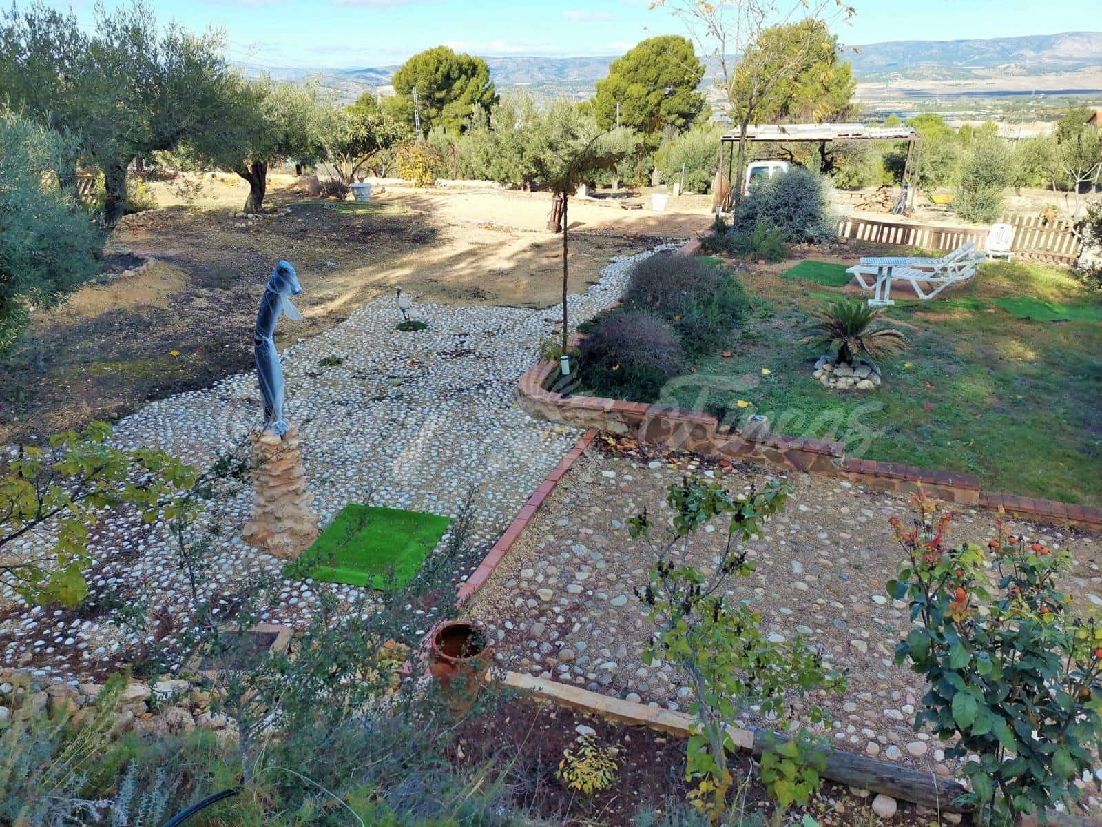 2 bedroom Finca/Country House for sale in Biar - € 99,000 (Ref: 6472111)