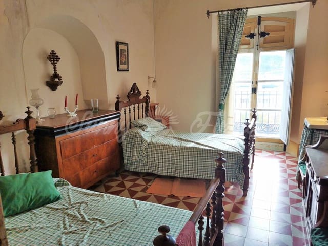 9 sovrum Radhus till salu i Bocairent med garage - 399 000 € (Ref: 6509007)