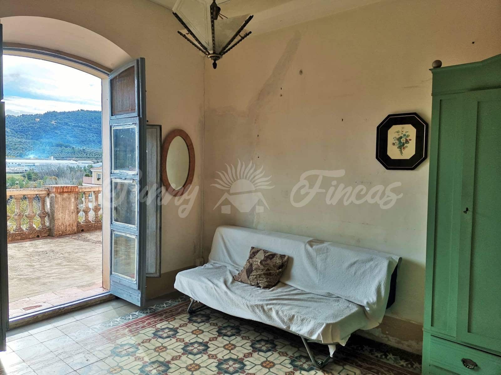 9 soveværelse Rækkehus til salg i Bocairent med garage - € 399.000 (Ref: 6509007)