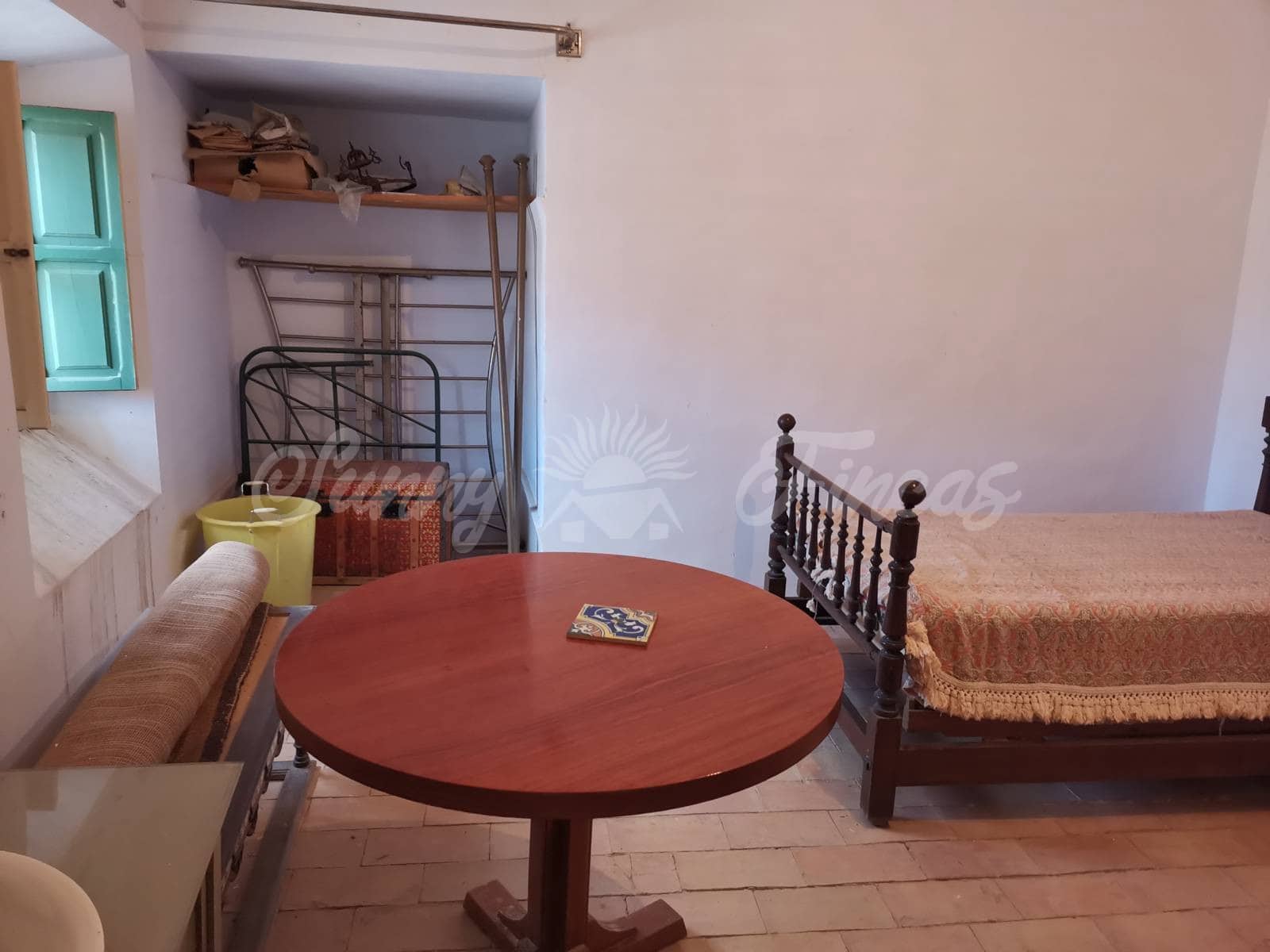 9 soveværelse Rækkehus til salg i Bocairent med garage - € 399.000 (Ref: 6509007)