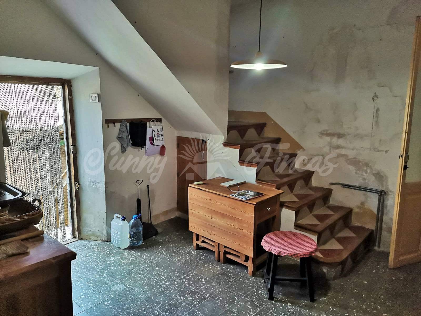 9 soveværelse Rækkehus til salg i Bocairent med garage - € 399.000 (Ref: 6509007)