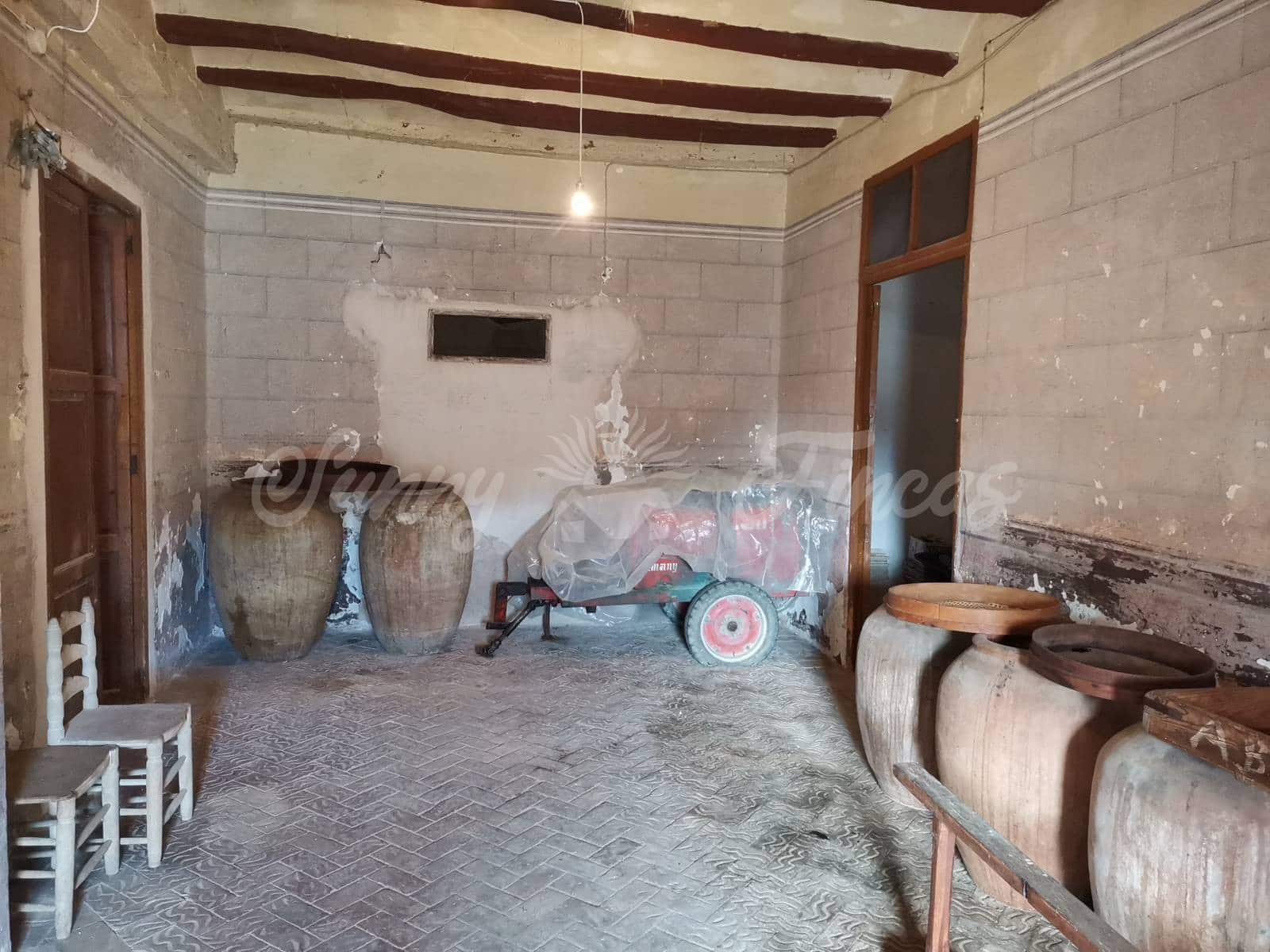 9 soveværelse Rækkehus til salg i Bocairent med garage - € 399.000 (Ref: 6509007)