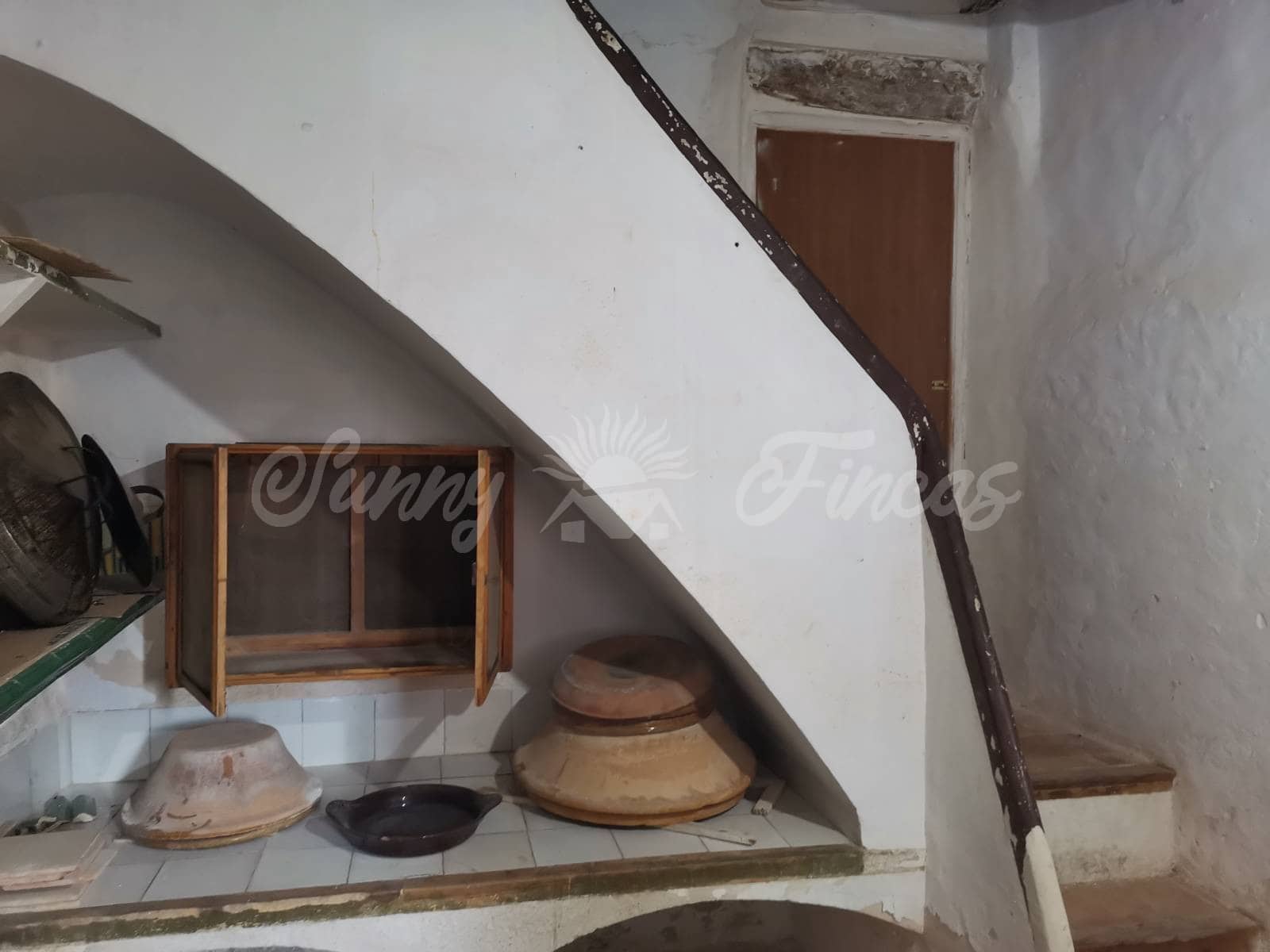 9 soveværelse Rækkehus til salg i Bocairent med garage - € 399.000 (Ref: 6509007)