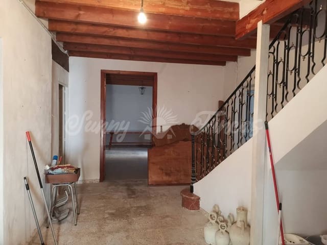 5 Zimmer Finca/Landgut zu verkaufen in Villena mit Pool Garage - 149.900 € (Ref: 6703372)