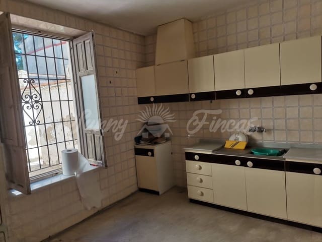 5 Zimmer Finca/Landgut zu verkaufen in Villena mit Pool Garage - 149.900 € (Ref: 6703372)