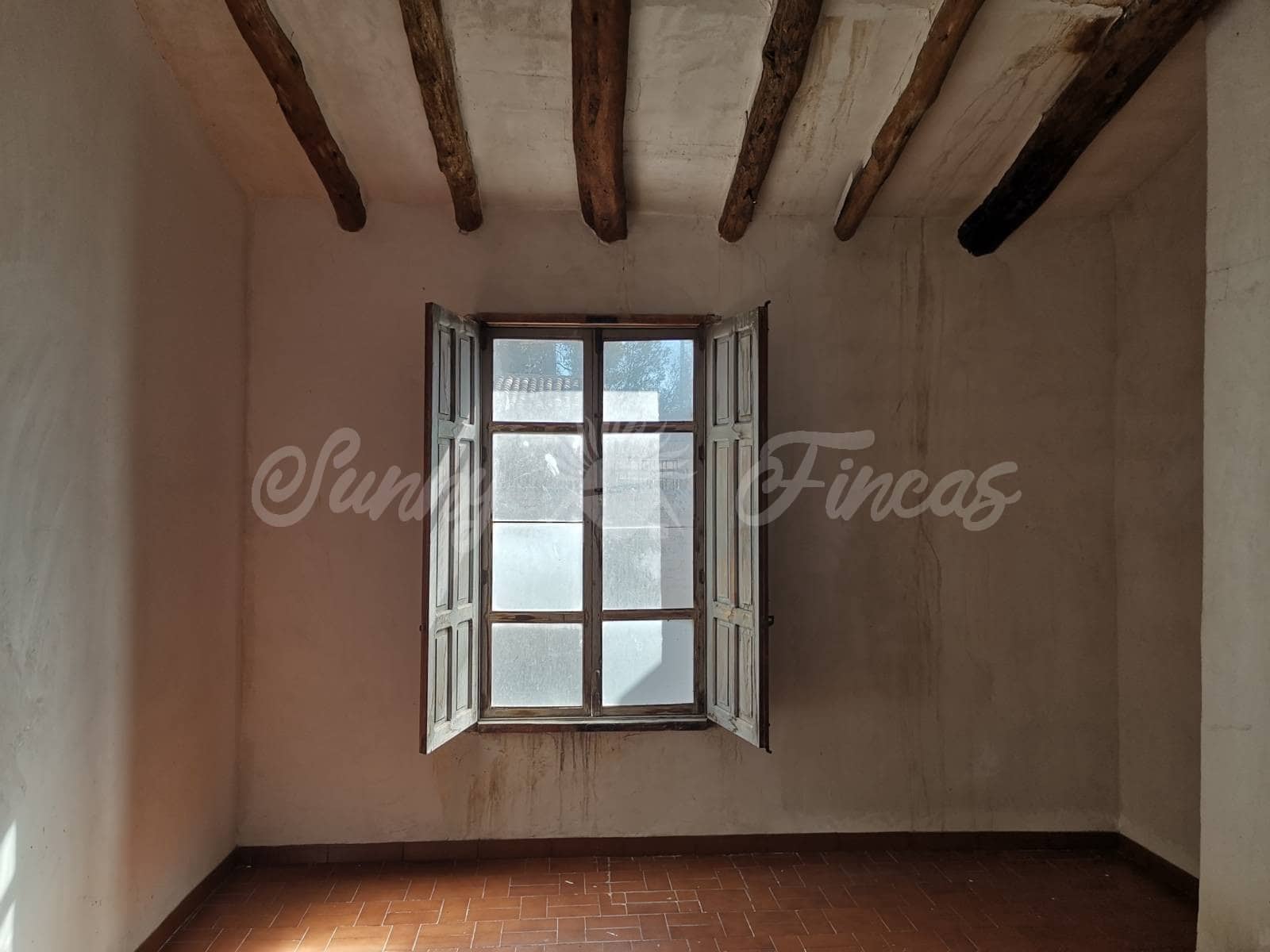 5 soveværelse Finca/Landehus til salg i Villena med swimmingpool garage - € 149.900 (Ref: 6703372)