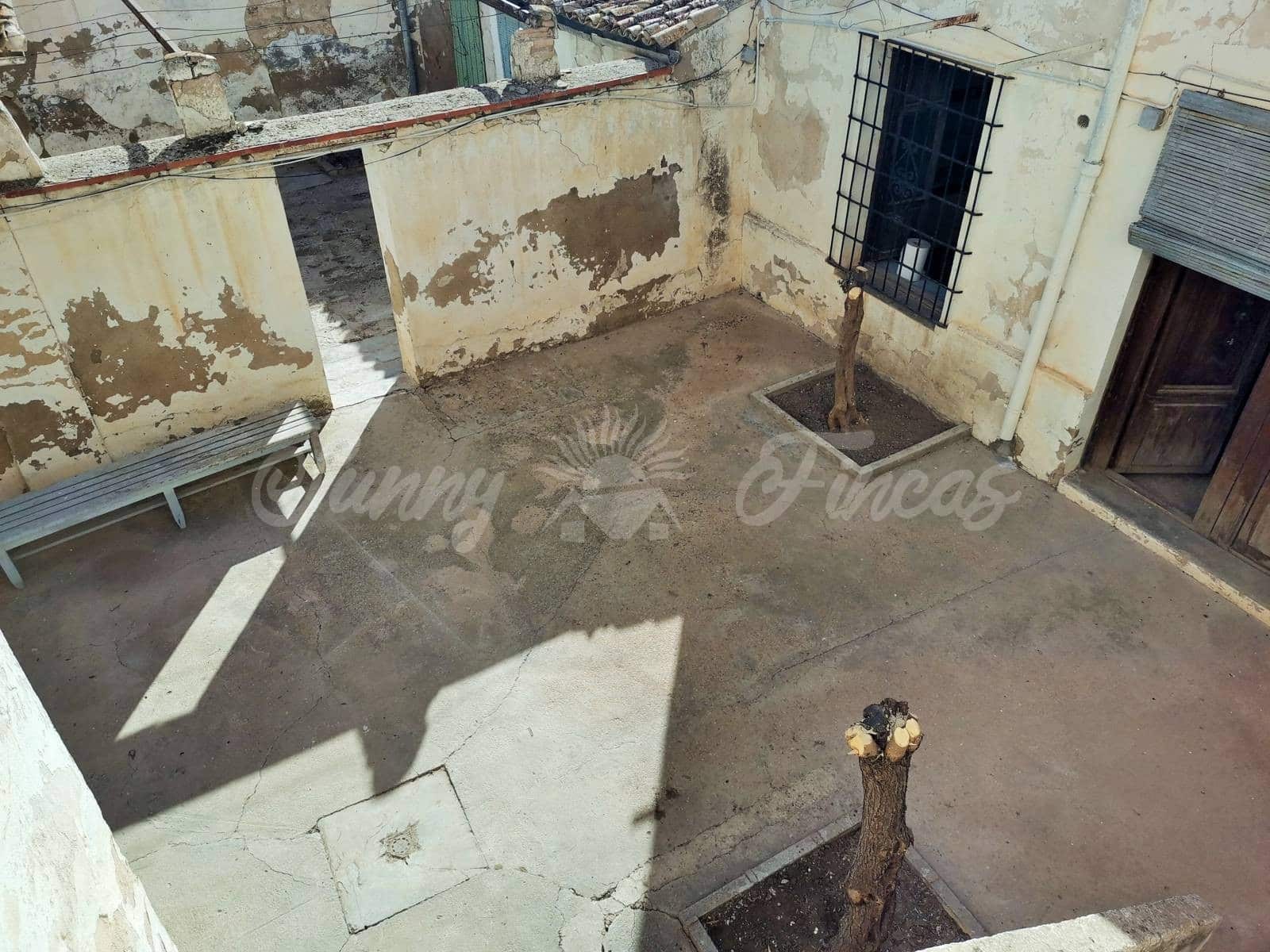 5 soveværelse Finca/Landehus til salg i Villena med swimmingpool garage - € 149.900 (Ref: 6703372)