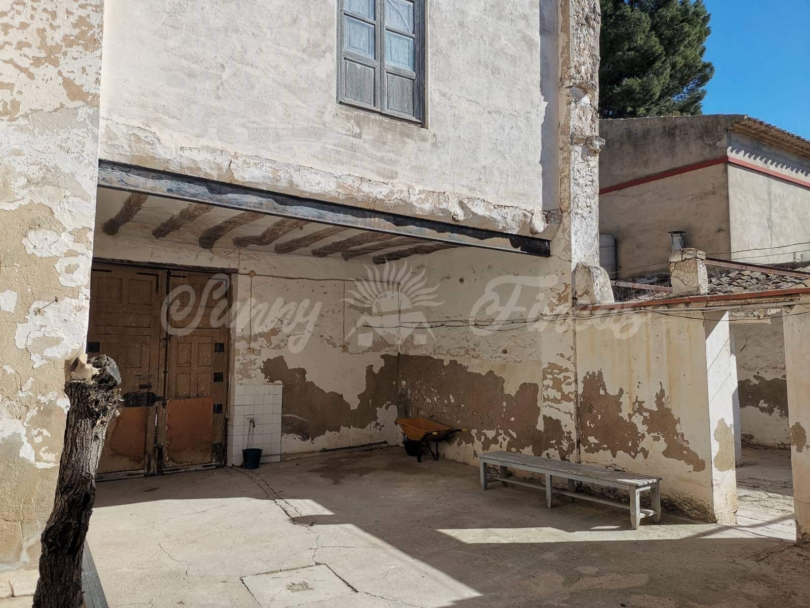 5 soveværelse Finca/Landehus til salg i Villena med swimmingpool garage - € 149.900 (Ref: 6703372)