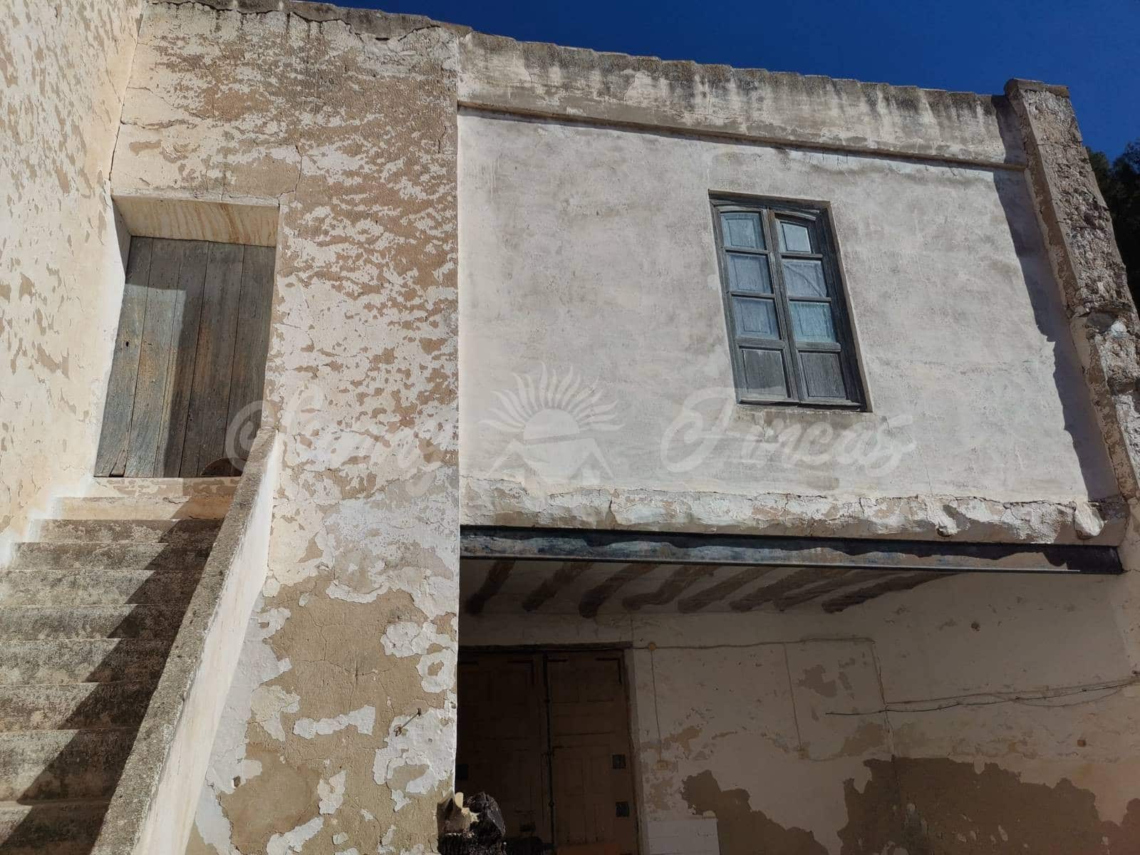 5 soveværelse Finca/Landehus til salg i Villena med swimmingpool garage - € 149.900 (Ref: 6703372)