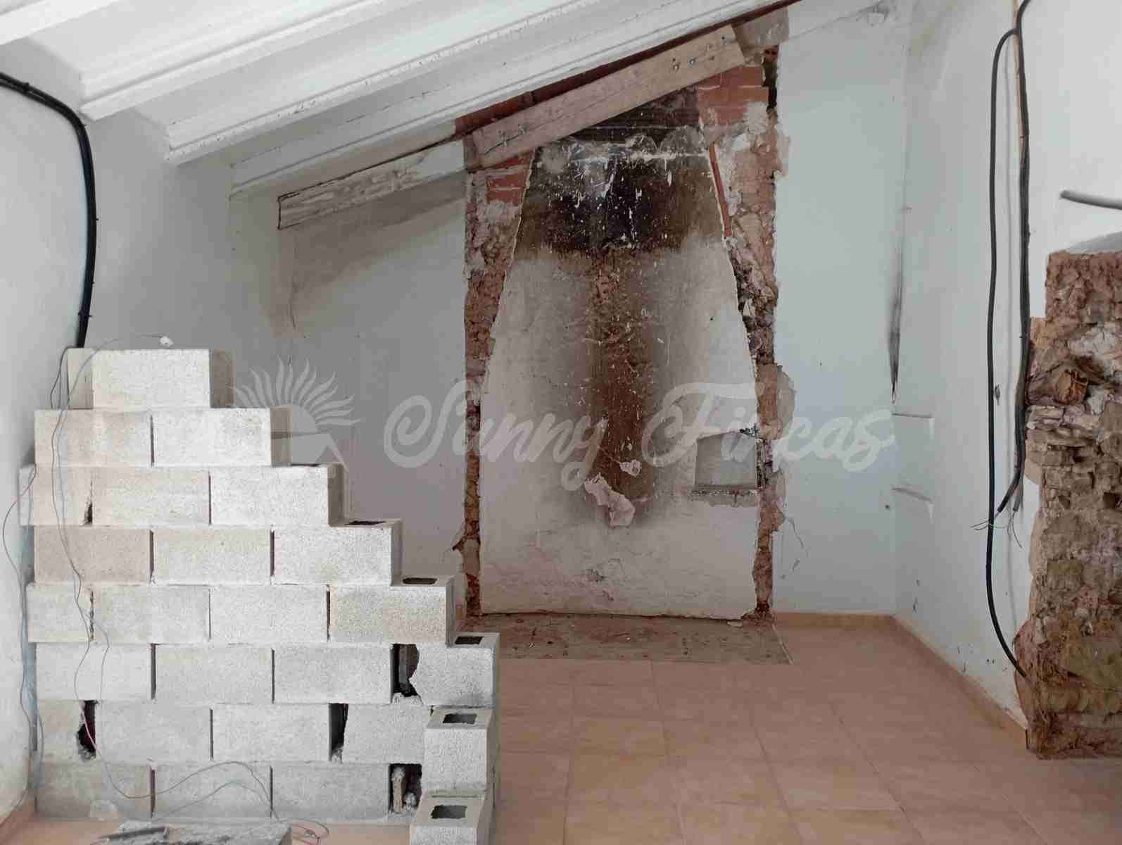 2 chambre Finca/Maison de Campagne à vendre à Yecla avec garage - 49 995 € (Ref: 6727729)