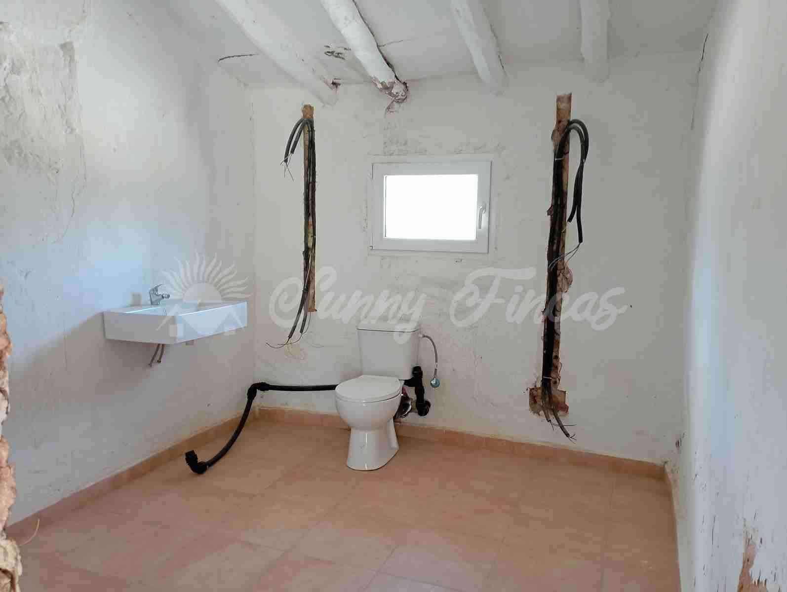 2 chambre Finca/Maison de Campagne à vendre à Yecla avec garage - 49 995 € (Ref: 6727729)