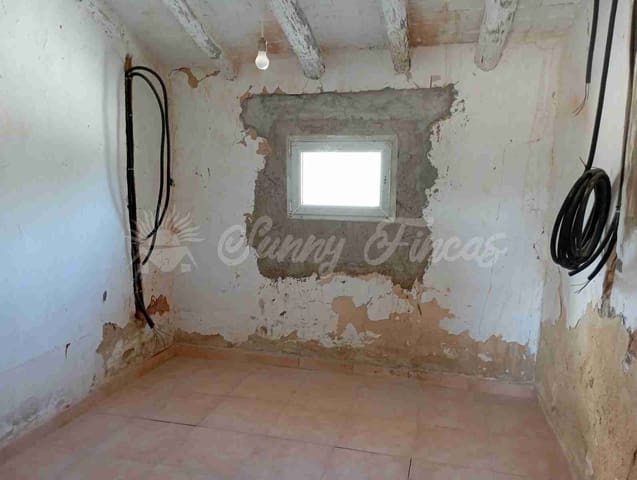 2 sovrum Finca/Hus på landet till salu i Yecla med garage - 49 995 € (Ref: 6727729)