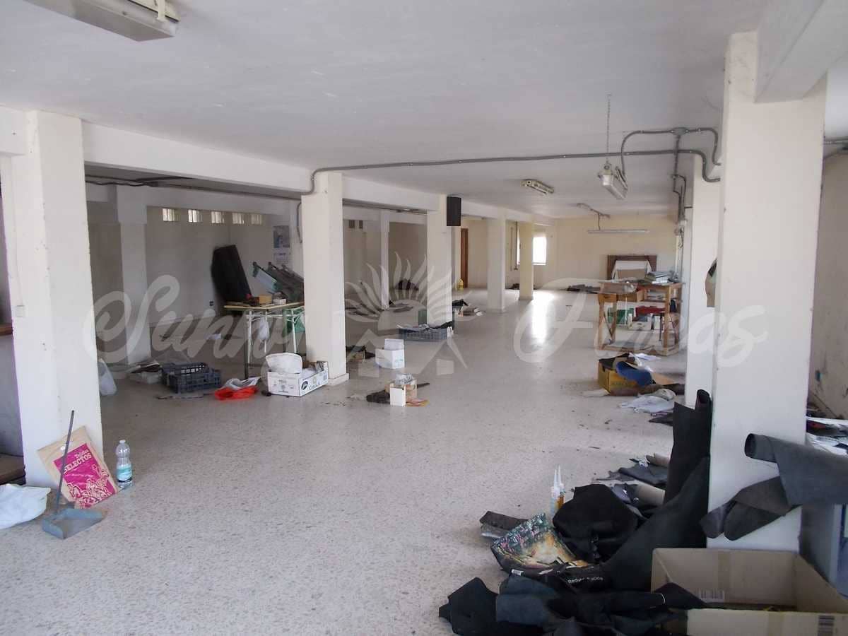 Rækkehus til salg i Yecla - € 180.000 (Ref: 6793994)