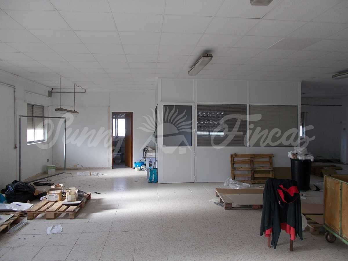 Rækkehus til salg i Yecla - € 180.000 (Ref: 6793994)