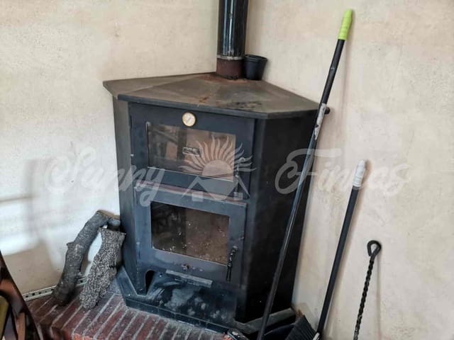 Finca/Country House for sale in Villena - € 59,900 (Ref: 6793996)