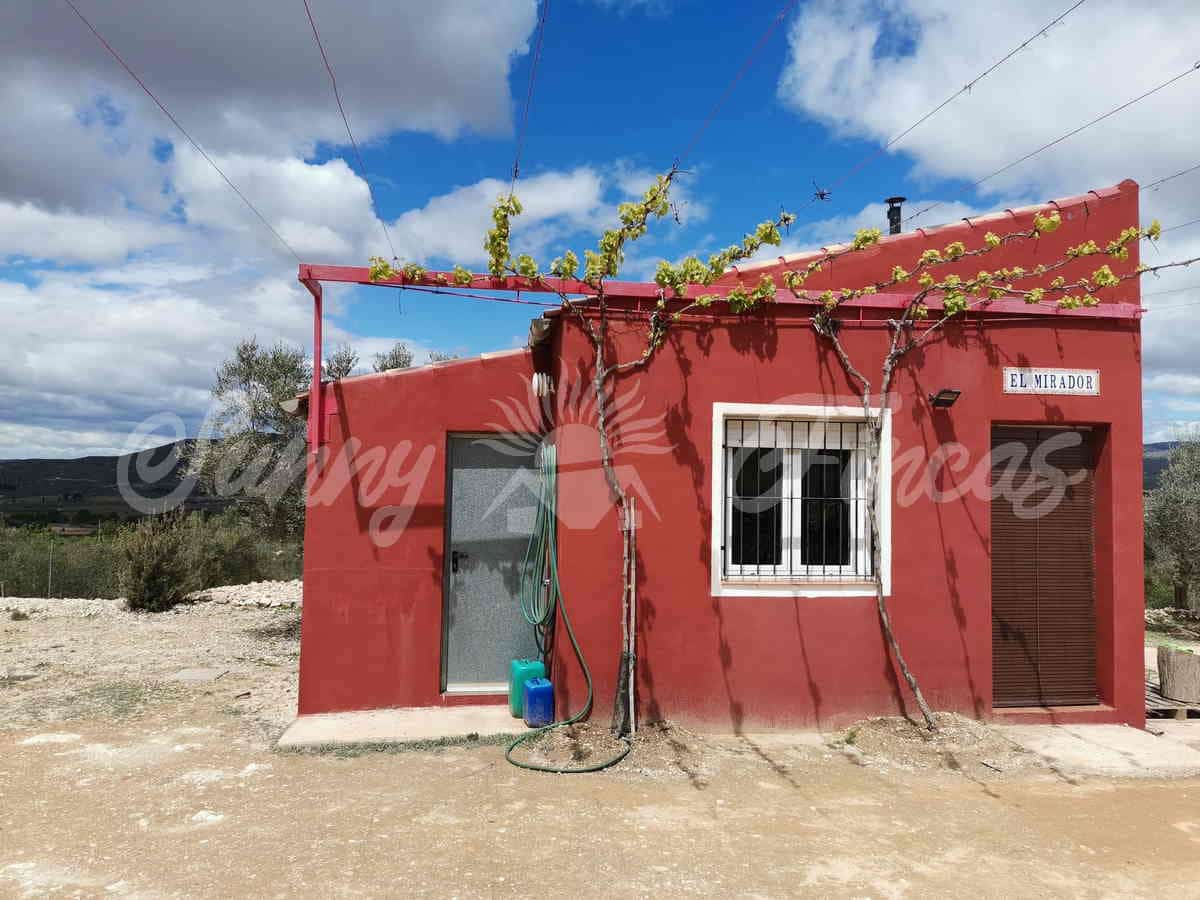 Finca/Landehus til salg i Villena - € 59.900 (Ref: 6793996)