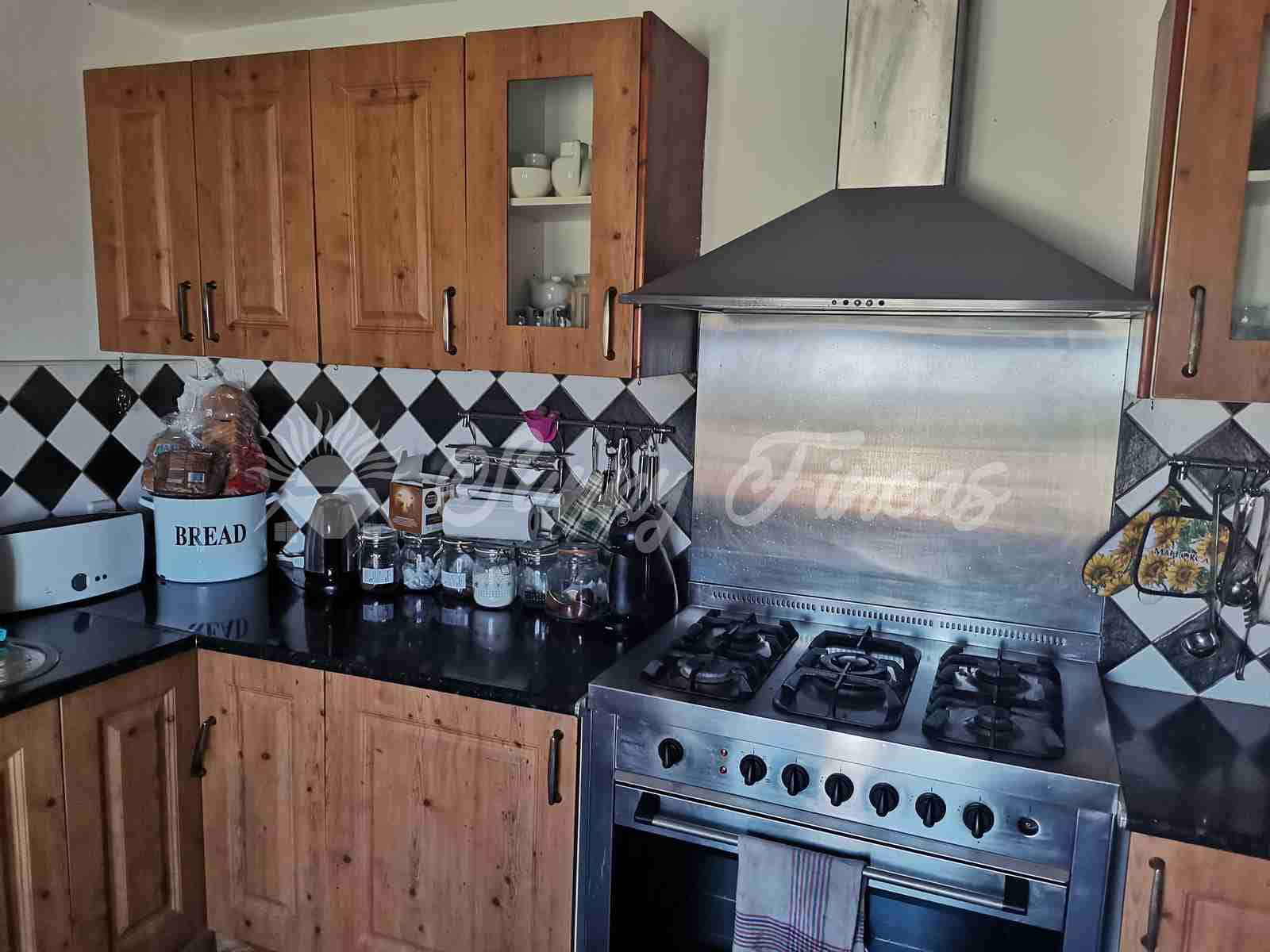 4 sypialnia Willa na sprzedaż w Yecla z basenem garażem - 199 000 € (Ref: 6881989)