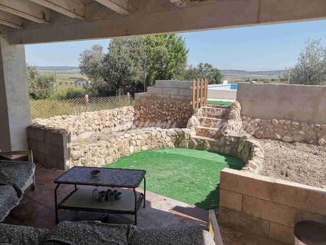 4 chambre Villa/Maison à vendre à Yecla avec piscine garage - 199 000 € (Ref: 6881989)