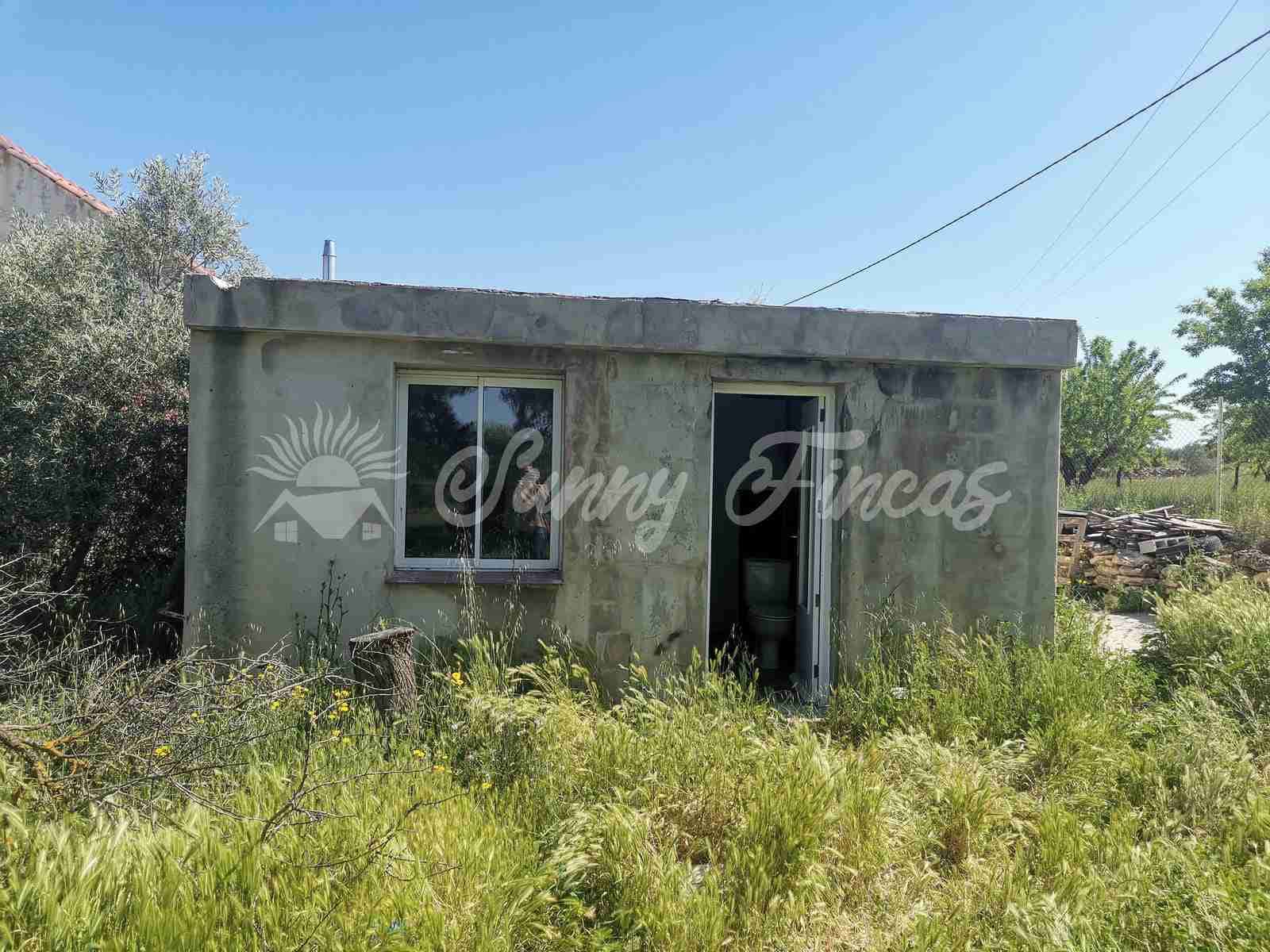 4 sypialnia Willa na sprzedaż w Yecla z basenem garażem - 199 000 € (Ref: 6881989)