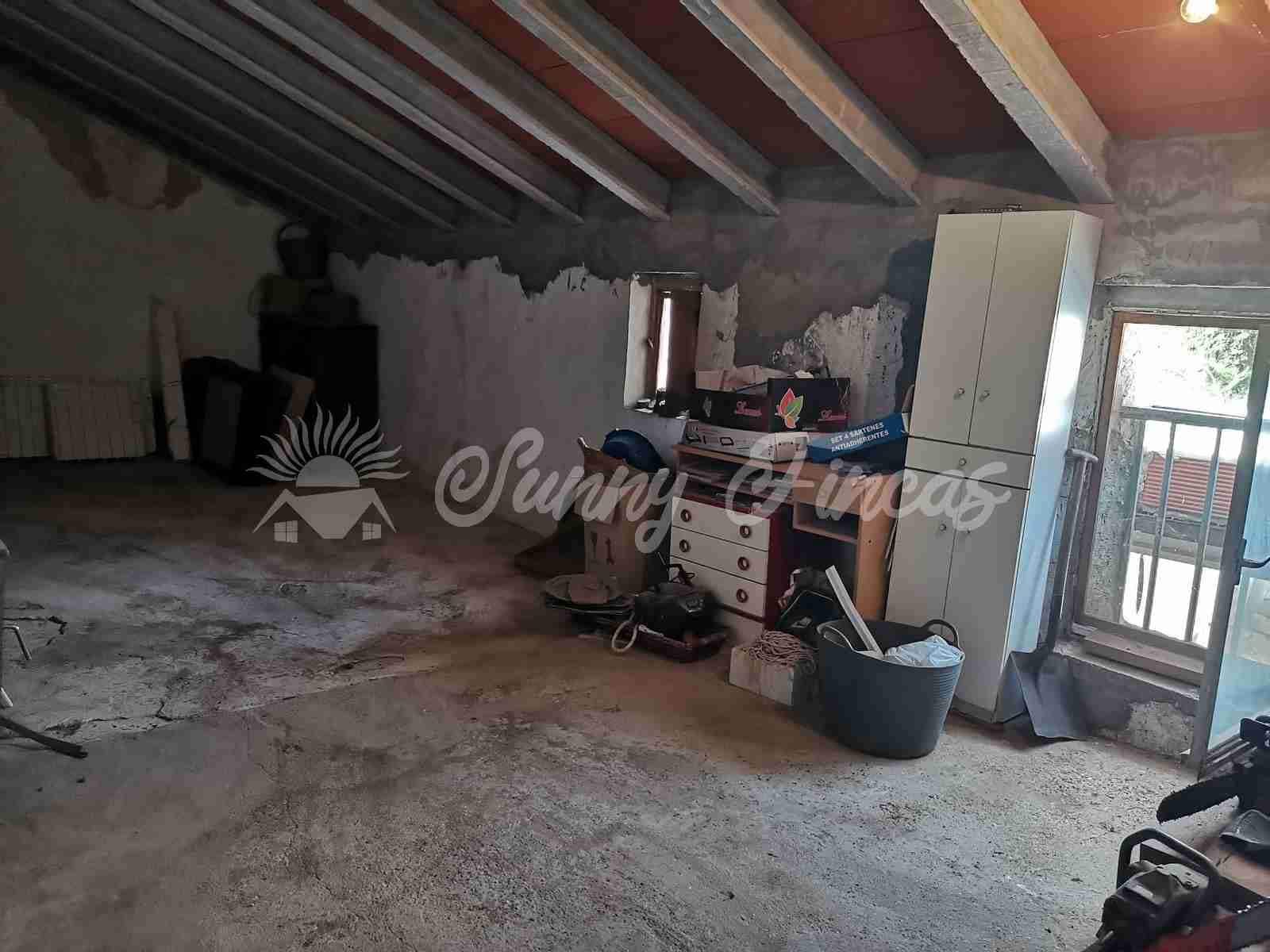 4 soveværelse Finca/Landehus til salg i Benejama / Beneixama med garage - € 90.000 (Ref: 6980091)