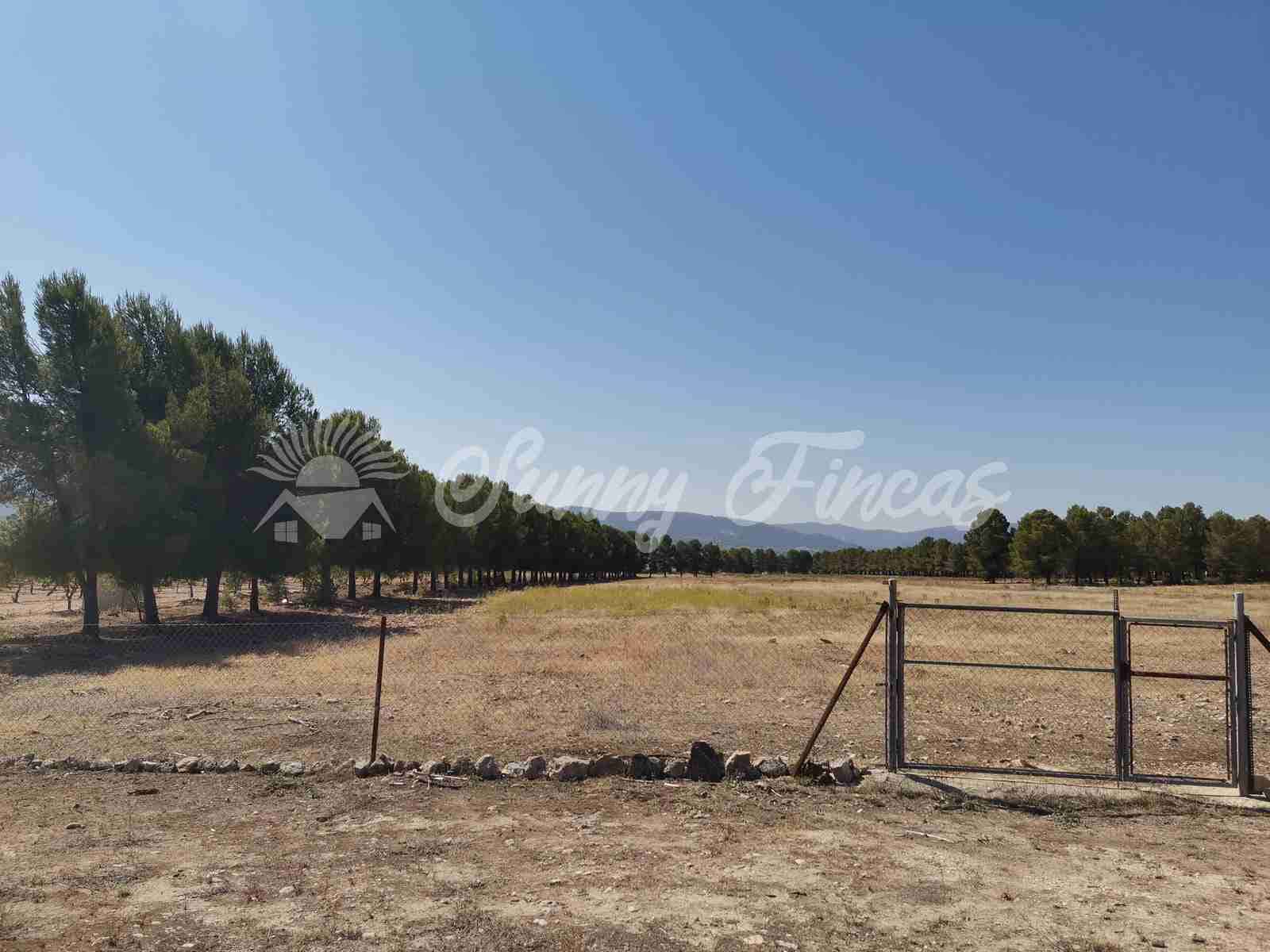 10 soveværelse Finca/Landehus til salg i Benejama / Beneixama med garage - € 599.000 (Ref: 7019365)