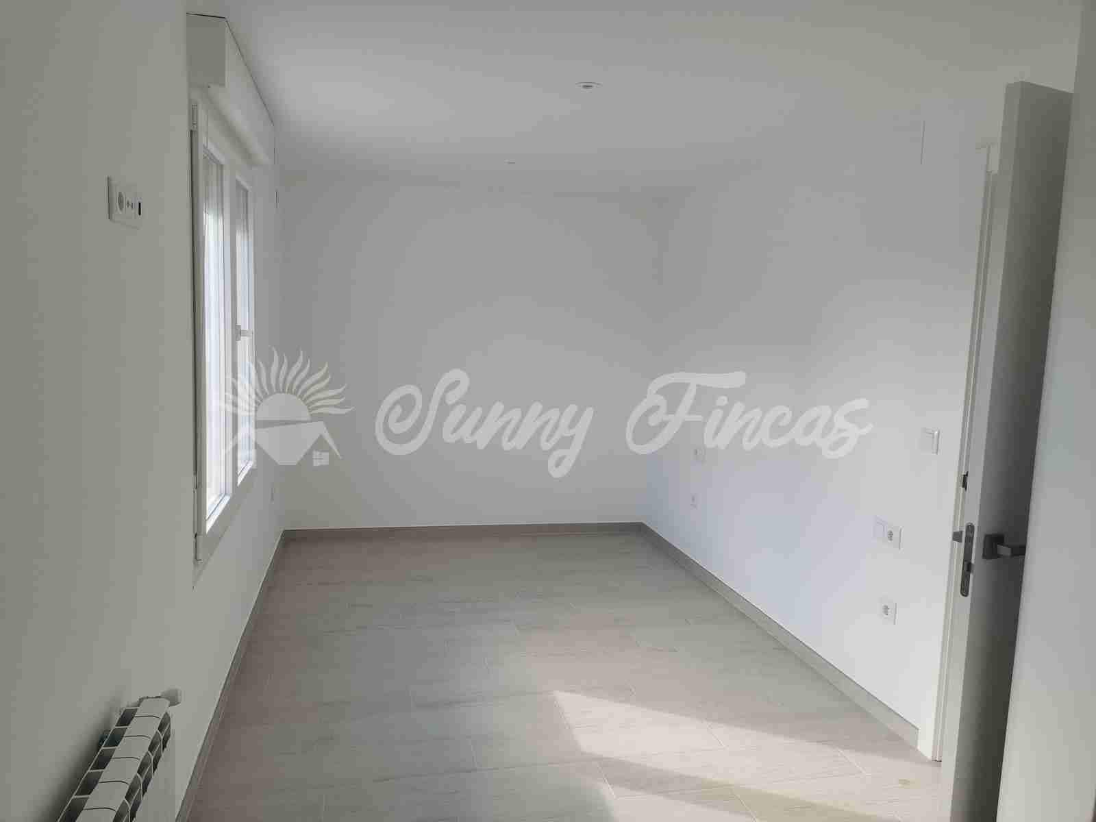 2 soverom Penthouse til salgs i Villena - € 189 995 (Ref: 7341961)