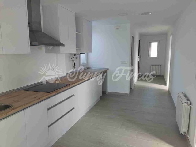 2 soverom Penthouse til salgs i Villena - € 189 995 (Ref: 7341961)