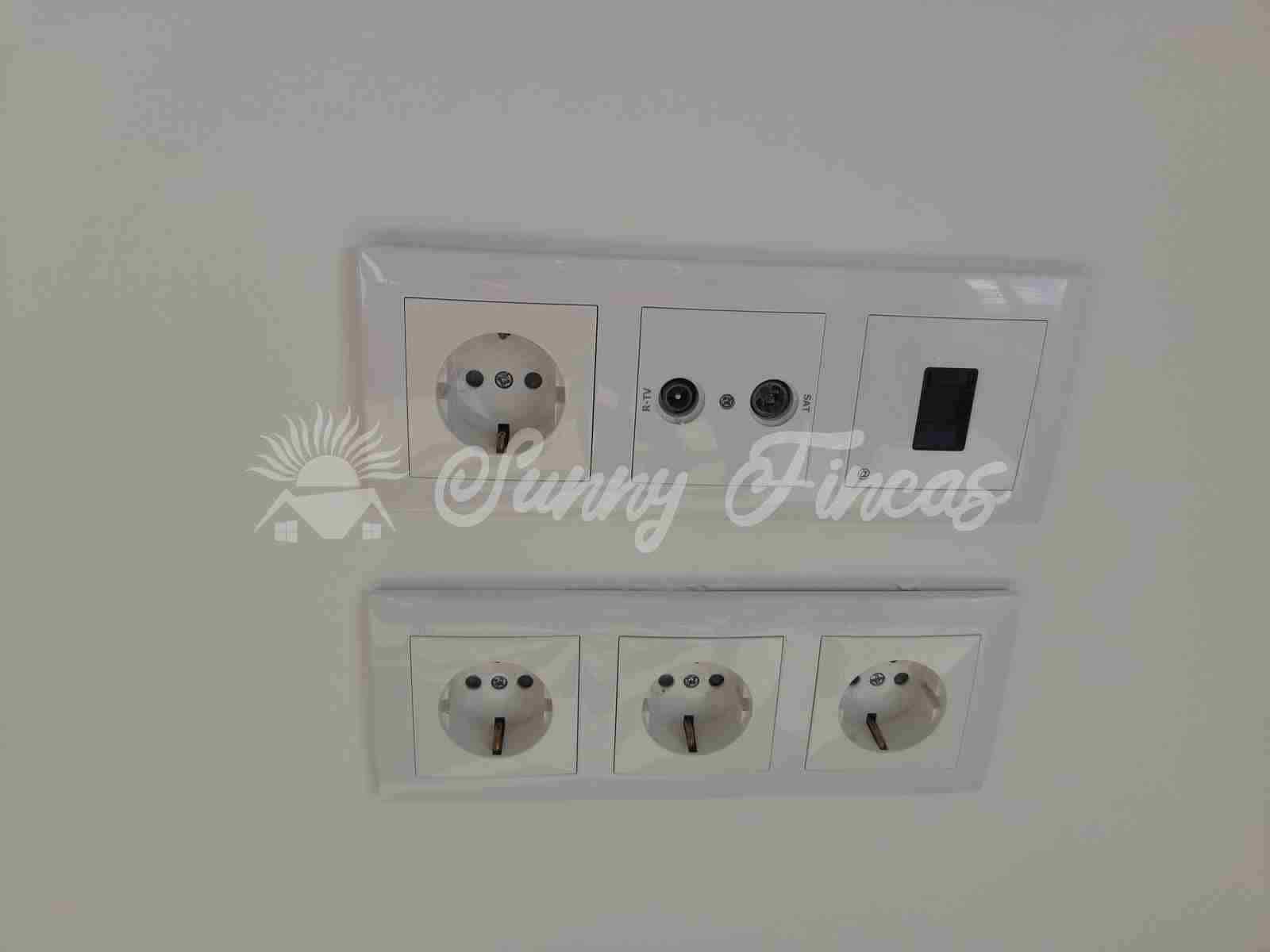 2 soverom Penthouse til salgs i Villena - € 189 995 (Ref: 7341961)