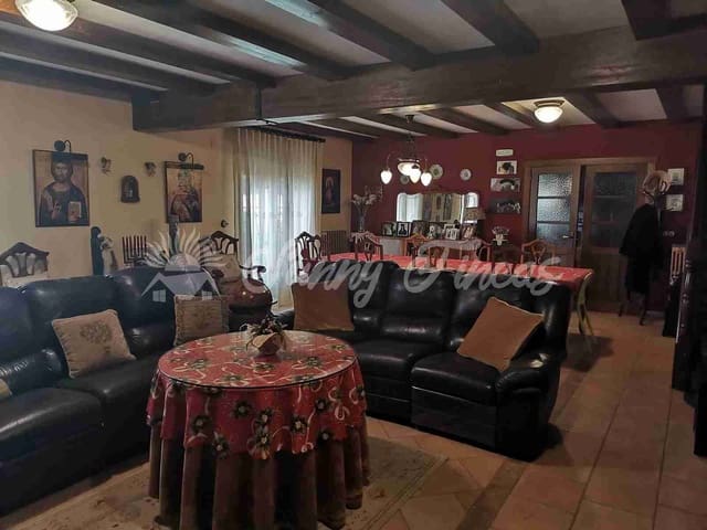 10 slaapkamer Finca/Landhuis te koop in Yecla met zwembad garage - € 549.000 (Ref: 7429618)