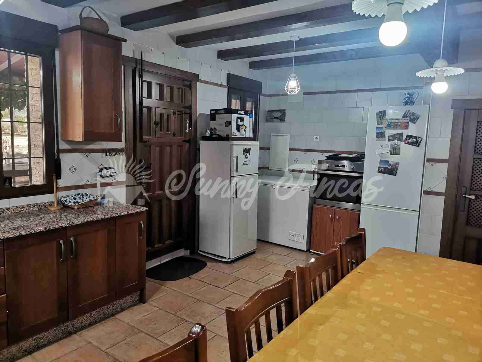 10 sovrum Finca/Hus på landet till salu i Yecla med pool garage - 549 000 € (Ref: 7429618)