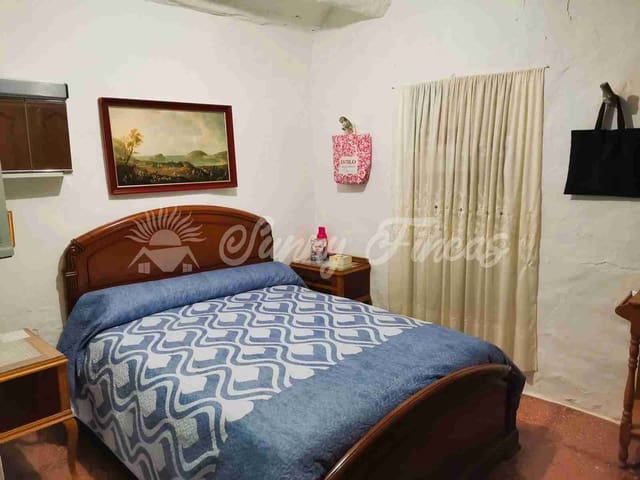 5 sypialnia Finka/Dom wiejski na sprzedaż w Yecla z garażem - 65 000 € (Ref: 7429738)