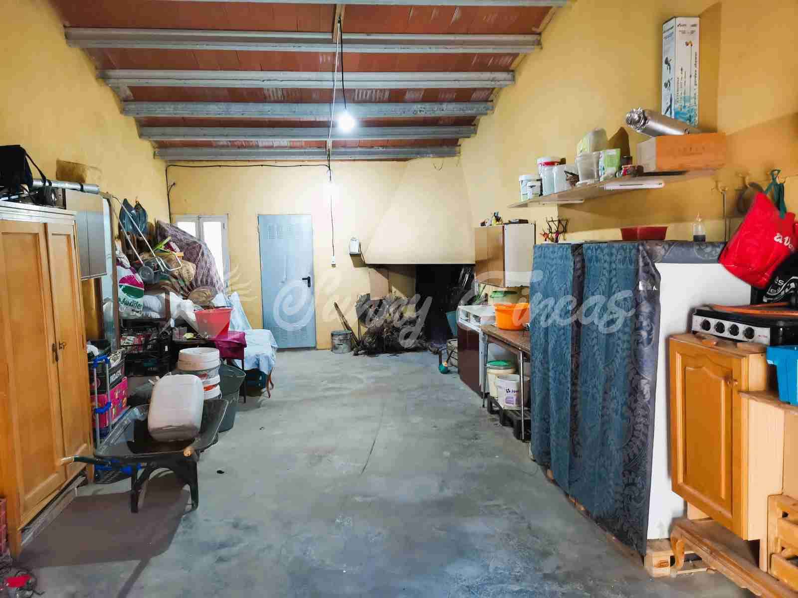 5 soveværelse Finca/Landehus til salg i Yecla med garage - € 65.000 (Ref: 7429738)