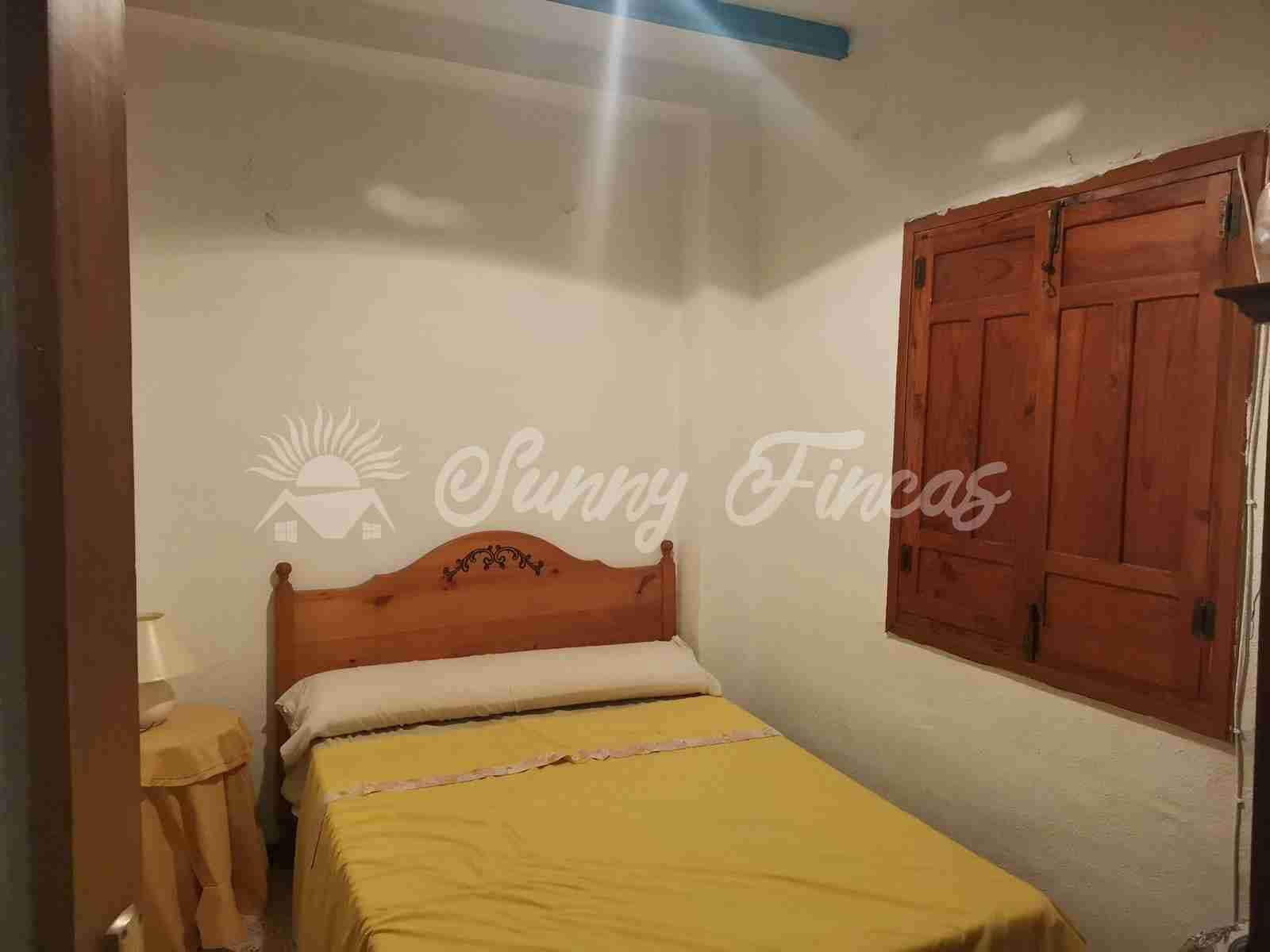 6 soveværelse Finca/Landehus til salg i Yecla med swimmingpool garage - € 139.995 (Ref: 7462606)