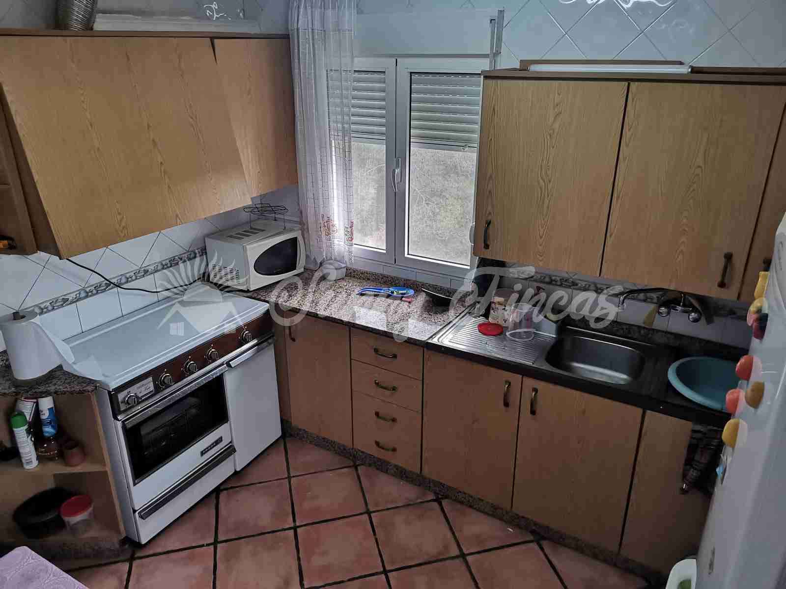 6 soveværelse Finca/Landehus til salg i Yecla med swimmingpool garage - € 139.995 (Ref: 7462606)