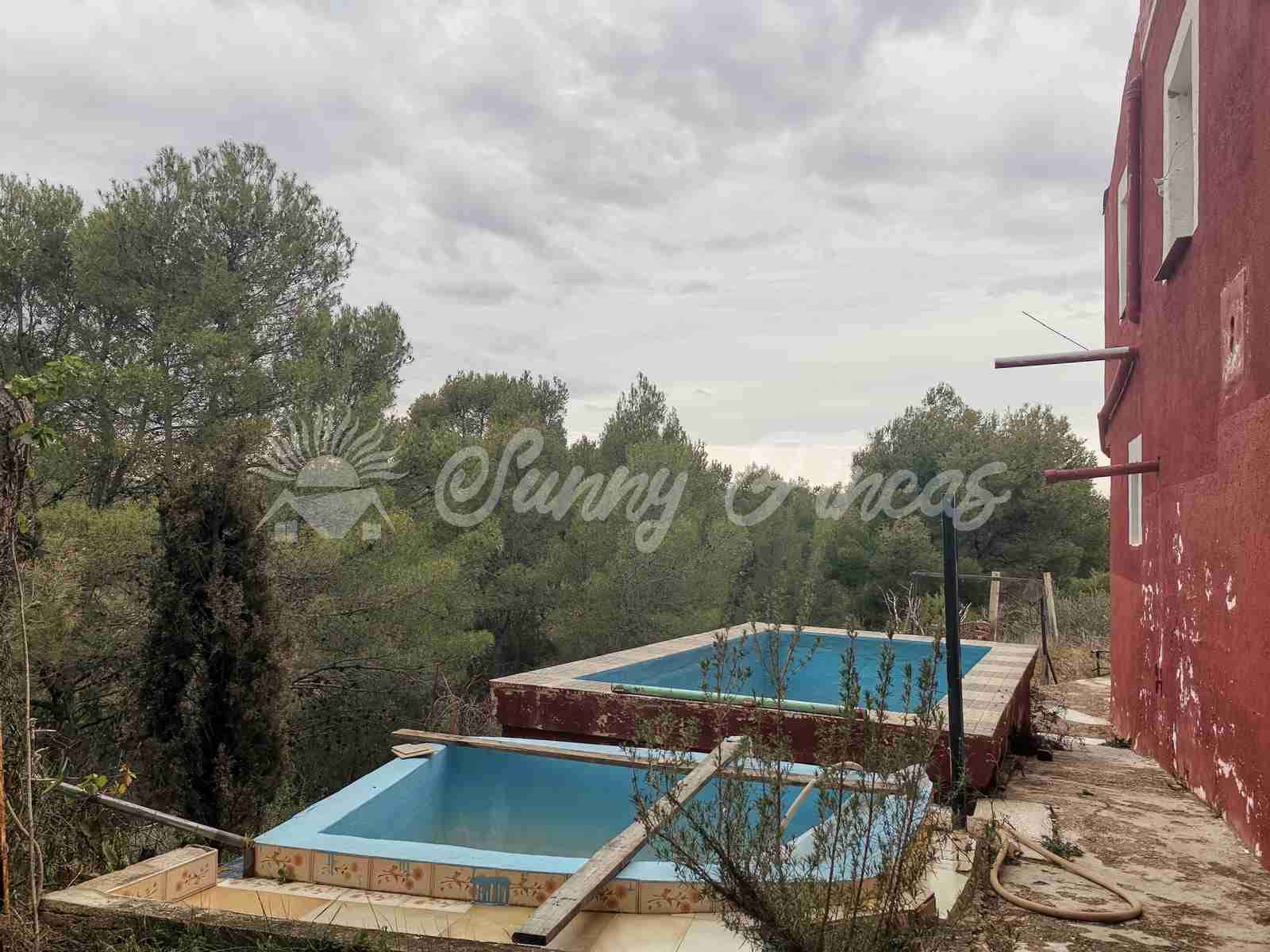 6 soveværelse Finca/Landehus til salg i Yecla med swimmingpool garage - € 139.995 (Ref: 7462606)