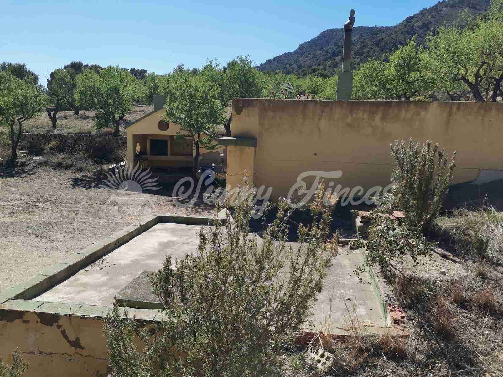 Finca/Landehus til salg i Salinas med garage - € 85.000 (Ref: 7503780)