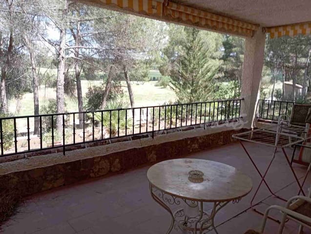 4 slaapkamer Villa te koop in Ayora met zwembad garage - € 186.000 (Ref: 7694414)