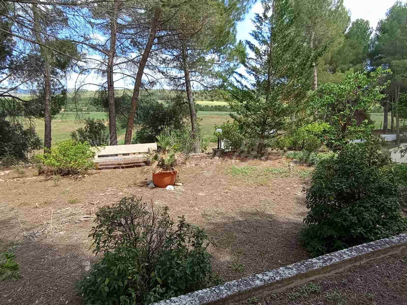 4 soveværelse Villa til salg i Ayora med swimmingpool garage - € 186.000 (Ref: 7694414)